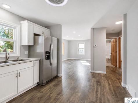 1424 Fair Street Mankato MN 56000-1