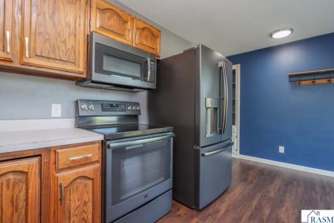 211 S Webster Street Kasota MN 56050
