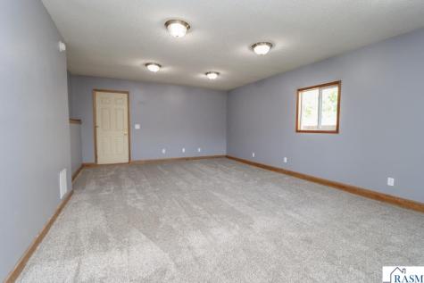 211 S Webster Street Kasota MN 56050