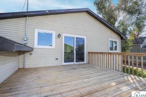 211 S Webster Street Kasota MN 56050
