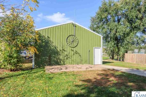 211 S Webster Street Kasota MN 56050