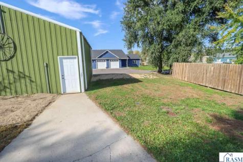 211 S Webster Street Kasota MN 56050