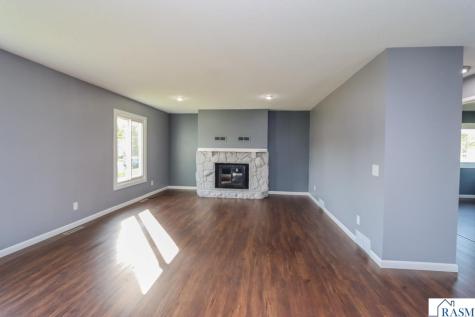 211 S Webster Street Kasota MN 56050
