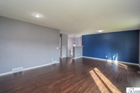 211 S Webster Street Kasota MN 56050
