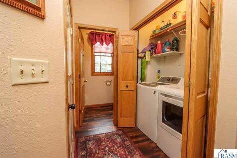 38462 498th Street North Mankato MN 56003