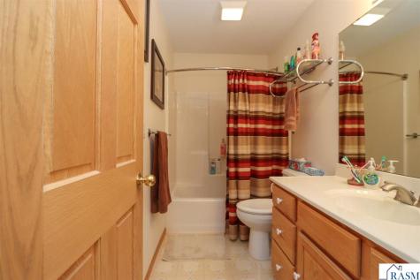 38462 498th Street North Mankato MN 56003