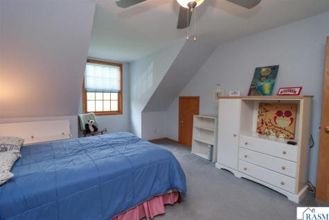 38462 498th Street North Mankato MN 56003