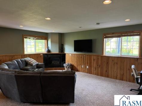 602 NE 25th Court Waseca MN 56093