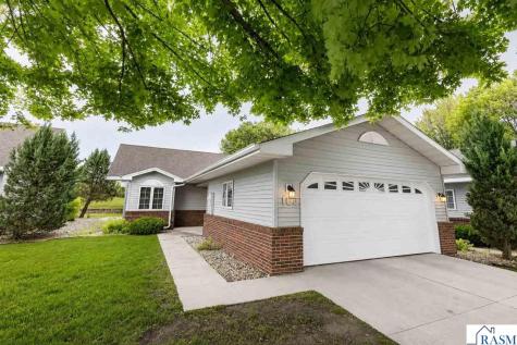 105 Raven Court Mankato MN 56001