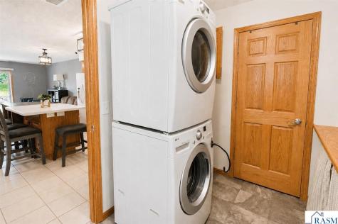 105 Raven Court Mankato MN 56001