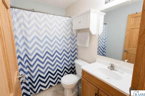 105 Raven Court Mankato MN 56001