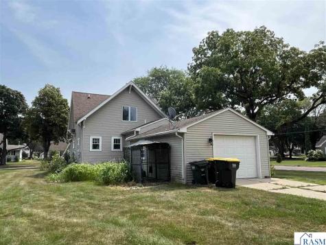 820 8th Street South St. James MN 56081