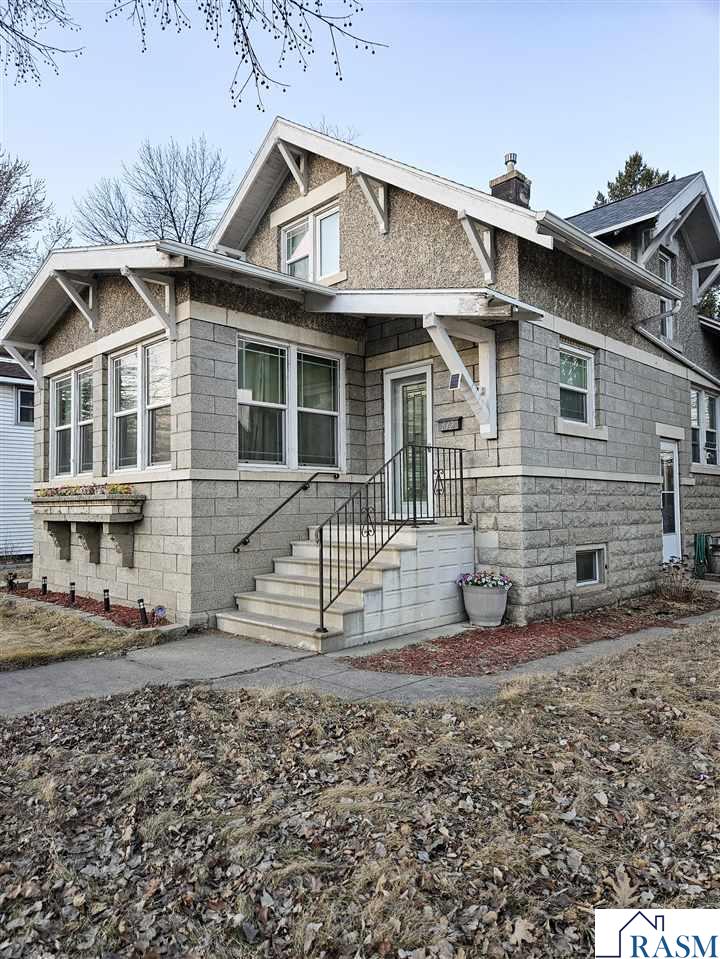 812 Broadway Street North New Ulm MN 56073