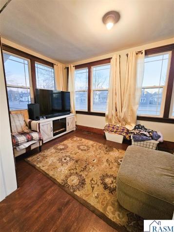 812 Broadway Street North New Ulm MN 56073