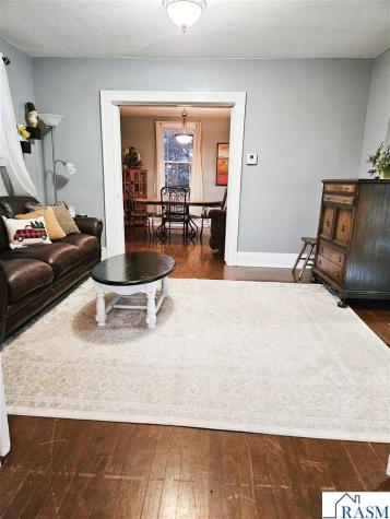 812 Broadway Street North New Ulm MN 56073