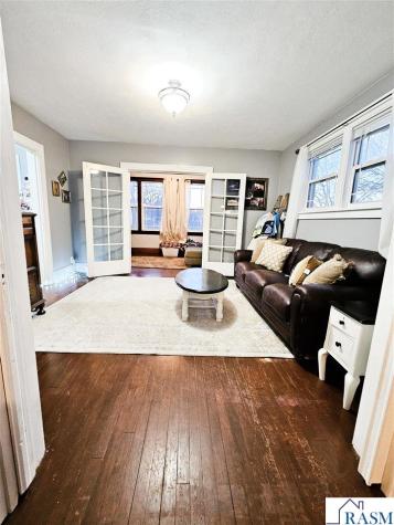 812 Broadway Street North New Ulm MN 56073