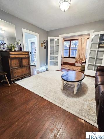 812 Broadway Street North New Ulm MN 56073