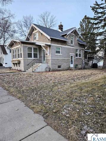 812 Broadway Street North New Ulm MN 56073
