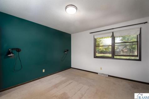 2208 Marwood Drive Mankato MN 56001