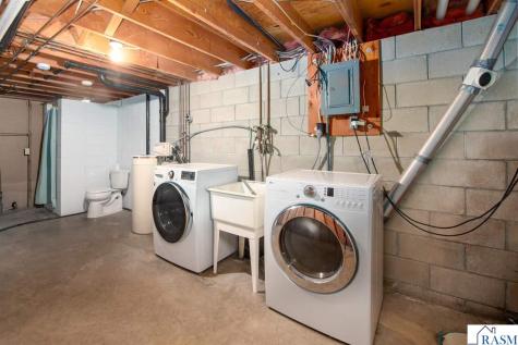2208 Marwood Drive Mankato MN 56001