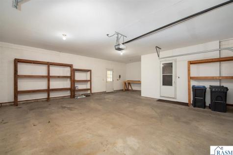 2208 Marwood Drive Mankato MN 56001