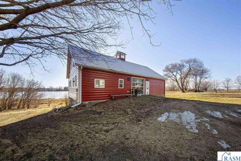 12141 Tripp Avenue Dundee MN 56131