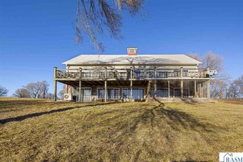 12141 Tripp Avenue Dundee MN 56131