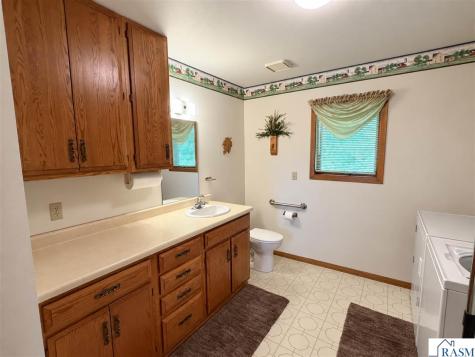 58691 185th Mankato MN 56001