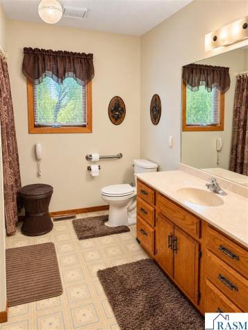 58691 185th Mankato MN 56001