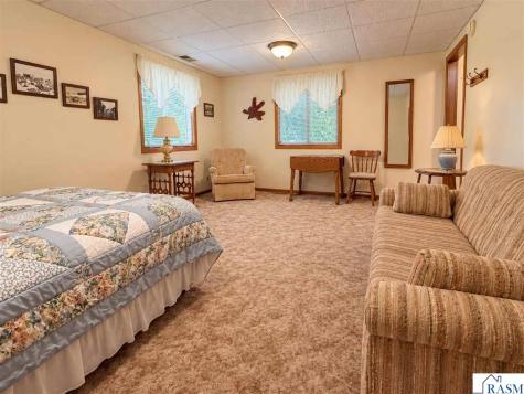 58691 185th Mankato MN 56001
