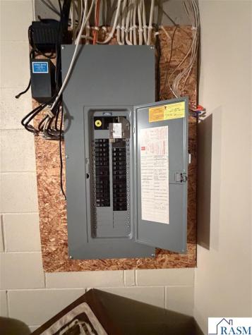 58691 185th Mankato MN 56001