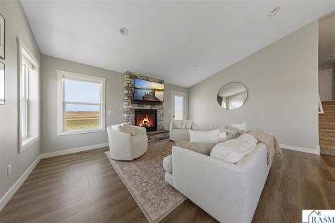 10 Sunset Court North Mankato MN 56003