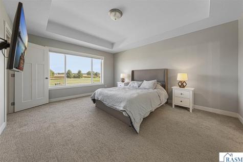 10 Sunset Court North Mankato MN 56003