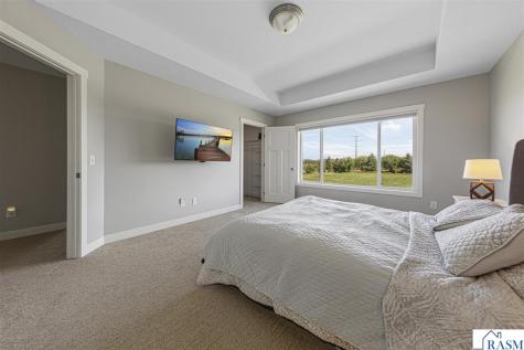 10 Sunset Court North Mankato MN 56003