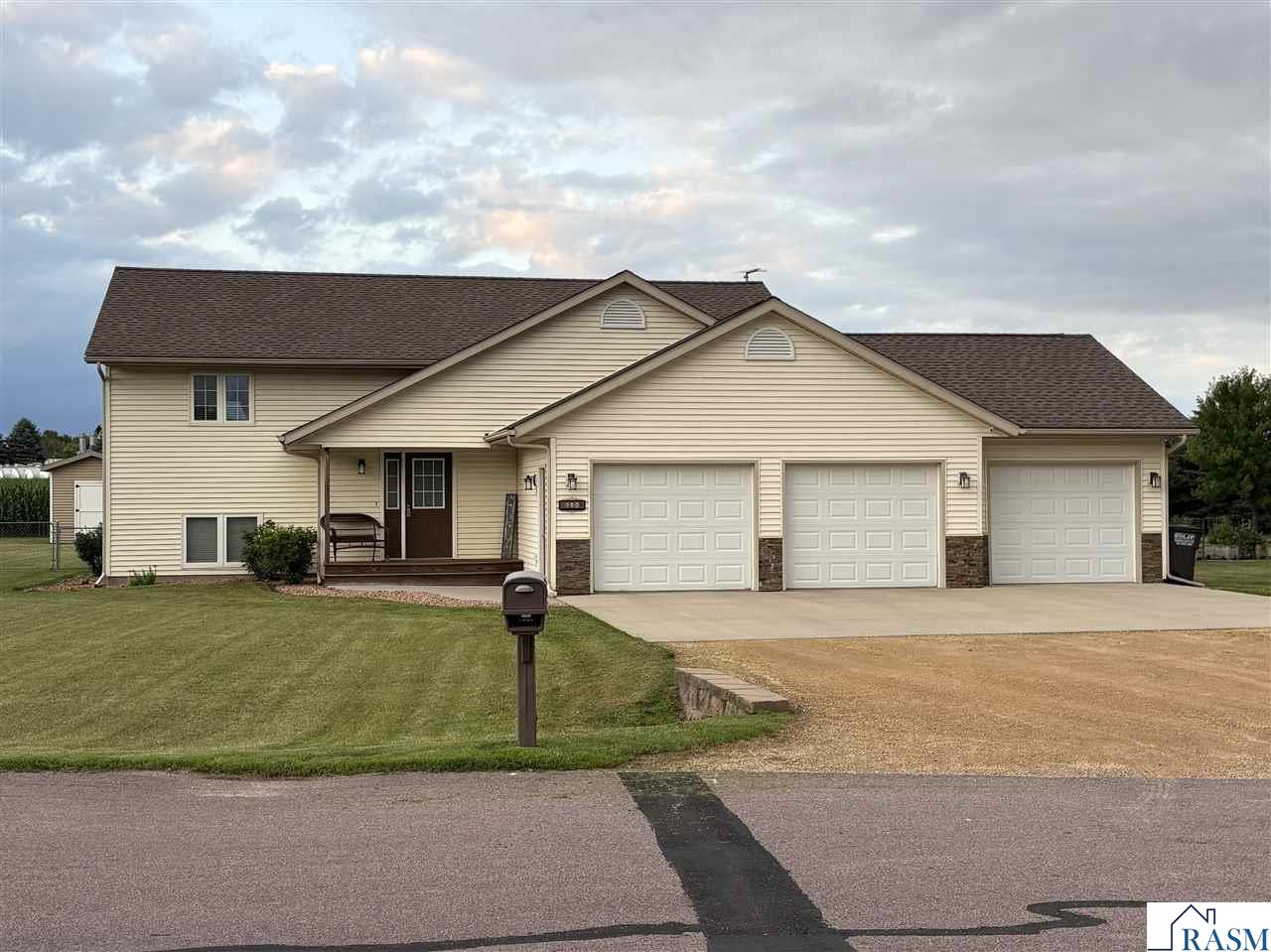 436 Valley View Drive Courtland MN 56021