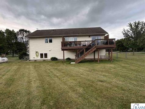 436 Valley View Drive Courtland MN 56021