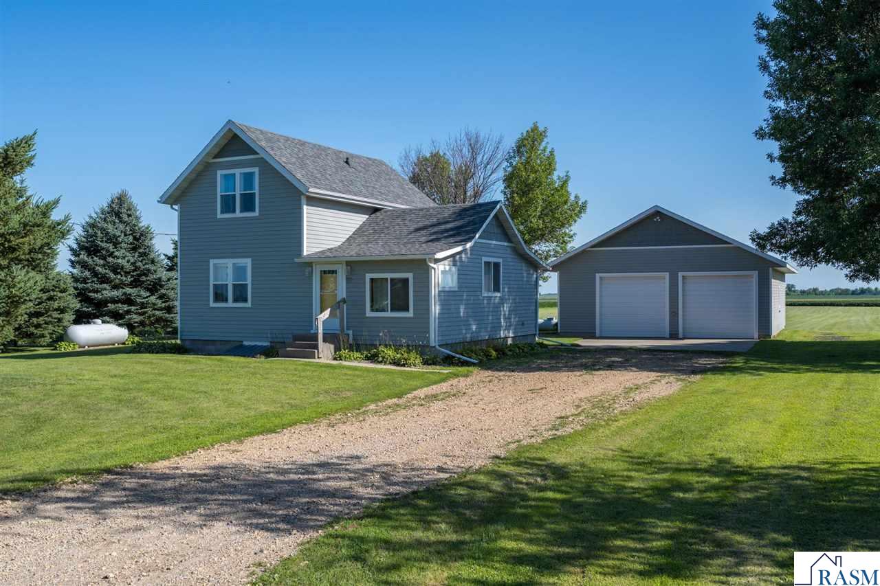 97 4th Street Pemberton MN 56078