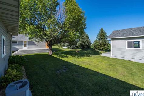 97 4th Street Pemberton MN 56078