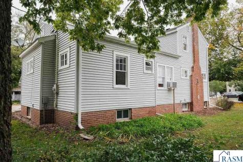 405 6th Street Jackson MN 56143