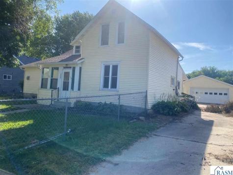 212 Agency Street South Eagle Lake MN 56024