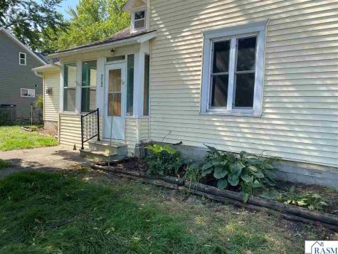 212 Agency Street South Eagle Lake MN 56024