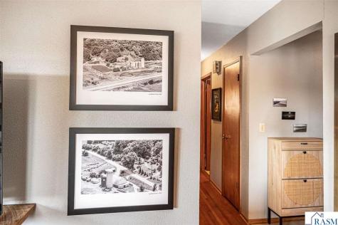48050 Old River Bluff Road St. Peter MN 56082