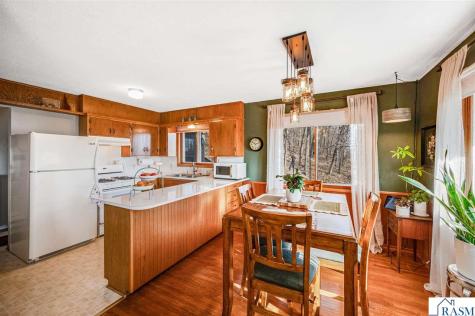 48050 Old River Bluff Road St. Peter MN 56082