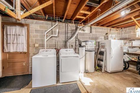 48050 Old River Bluff Road St. Peter MN 56082