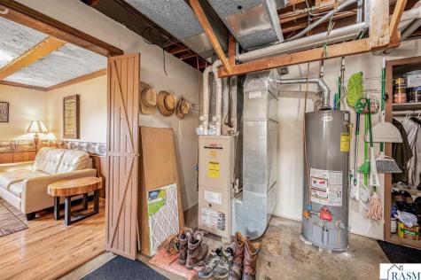 48050 Old River Bluff Road St. Peter MN 56082