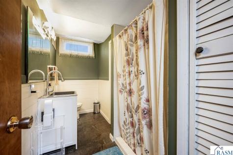 48050 Old River Bluff Road St. Peter MN 56082
