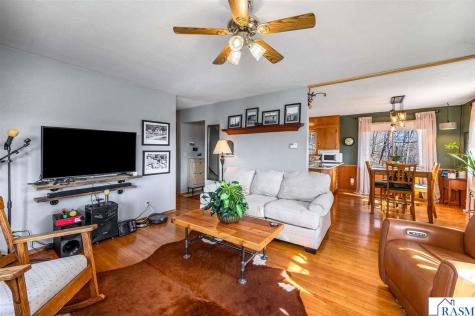 48050 Old River Bluff Road St. Peter MN 56082