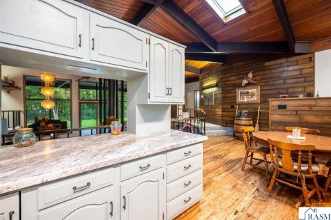 1014 Highland Drive Blue Earth MN 56013