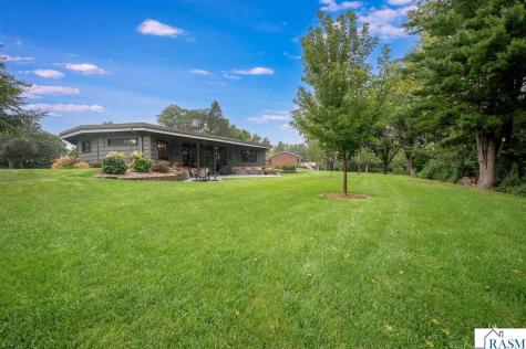 1014 Highland Drive Blue Earth MN 56013