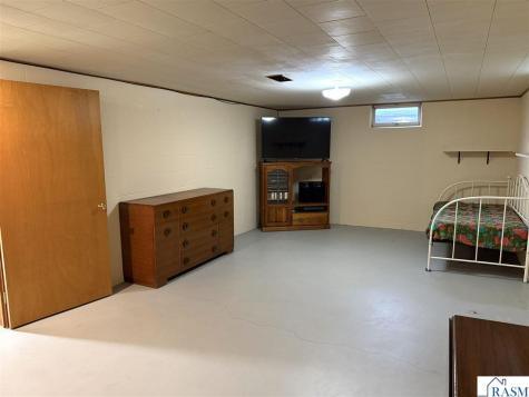 619 N 11th Street New Ulm MN 56073
